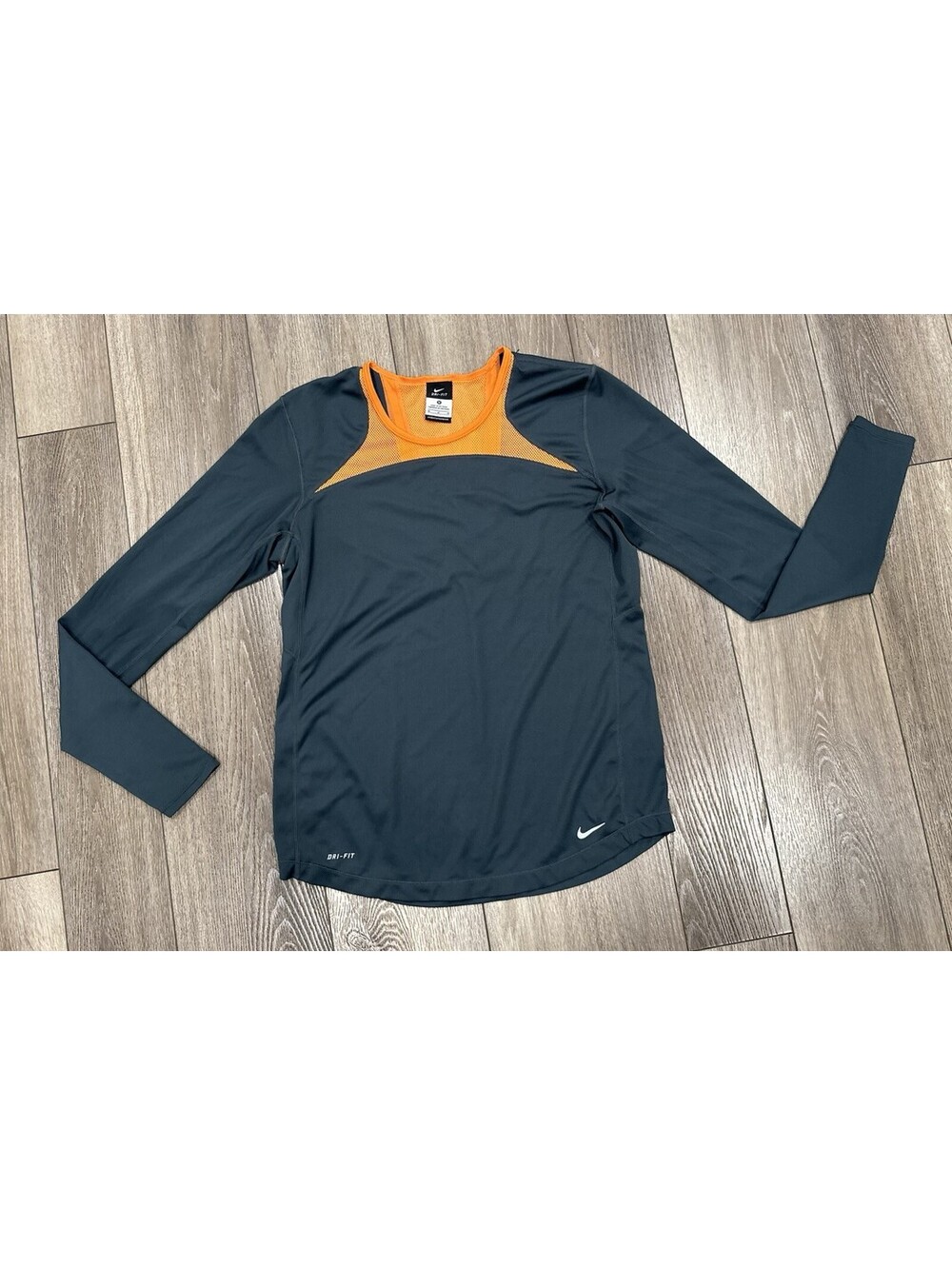 Nike Women Activewear Top M Orange Shirt Swoosh Logo Dri-Fit Mesh Thunbholes